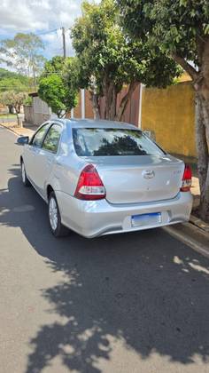 TOYOTA ETIOS 1.5 X PLUS SEDAN 16V FLEX 4P MANUAL